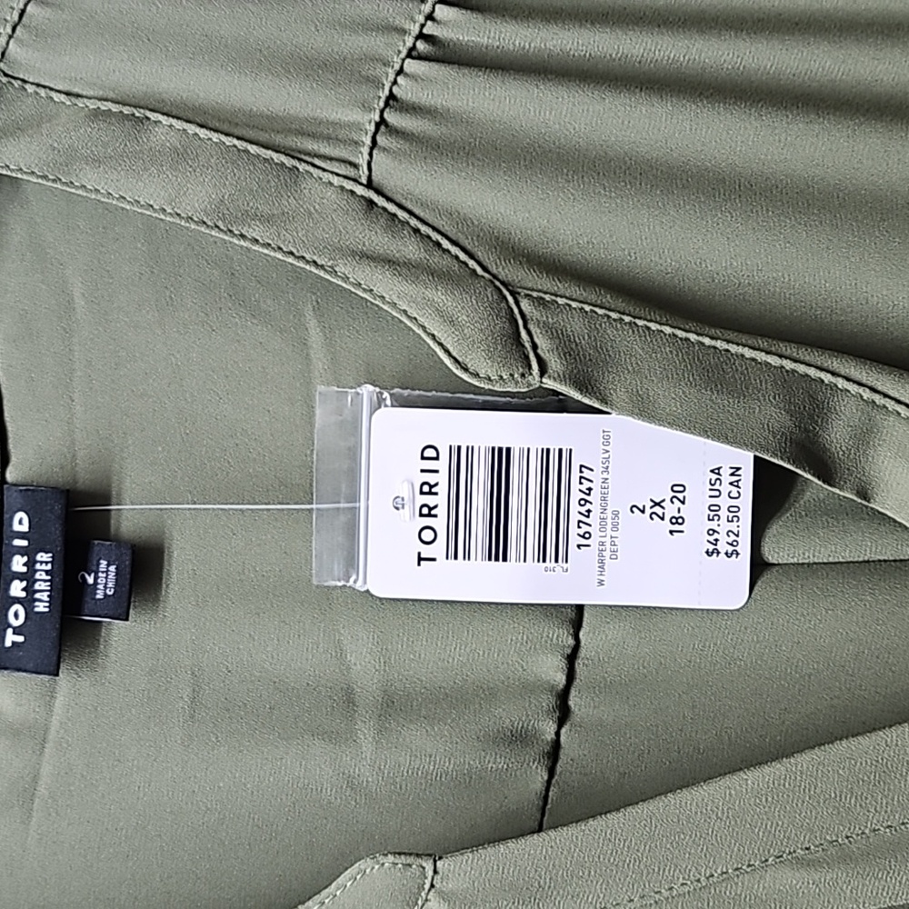 TORRID Olive Green Women's Top - Picture 3 of 5